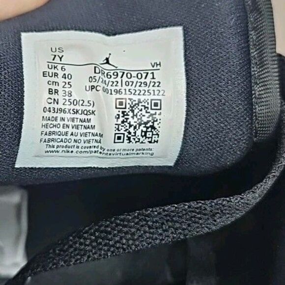 Nike Air Jordan 1 Low SE GS GOLD TOE DR6970-071 Youth 7Y Sparkle - Picture 8 of 10